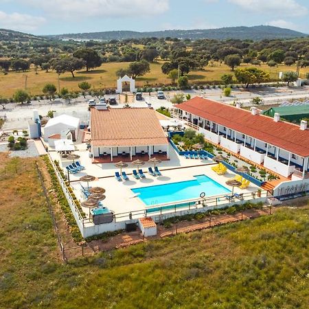 Monte Da Cabeca Gorda Bed & Breakfast Alcáçovas Dış mekan fotoğraf