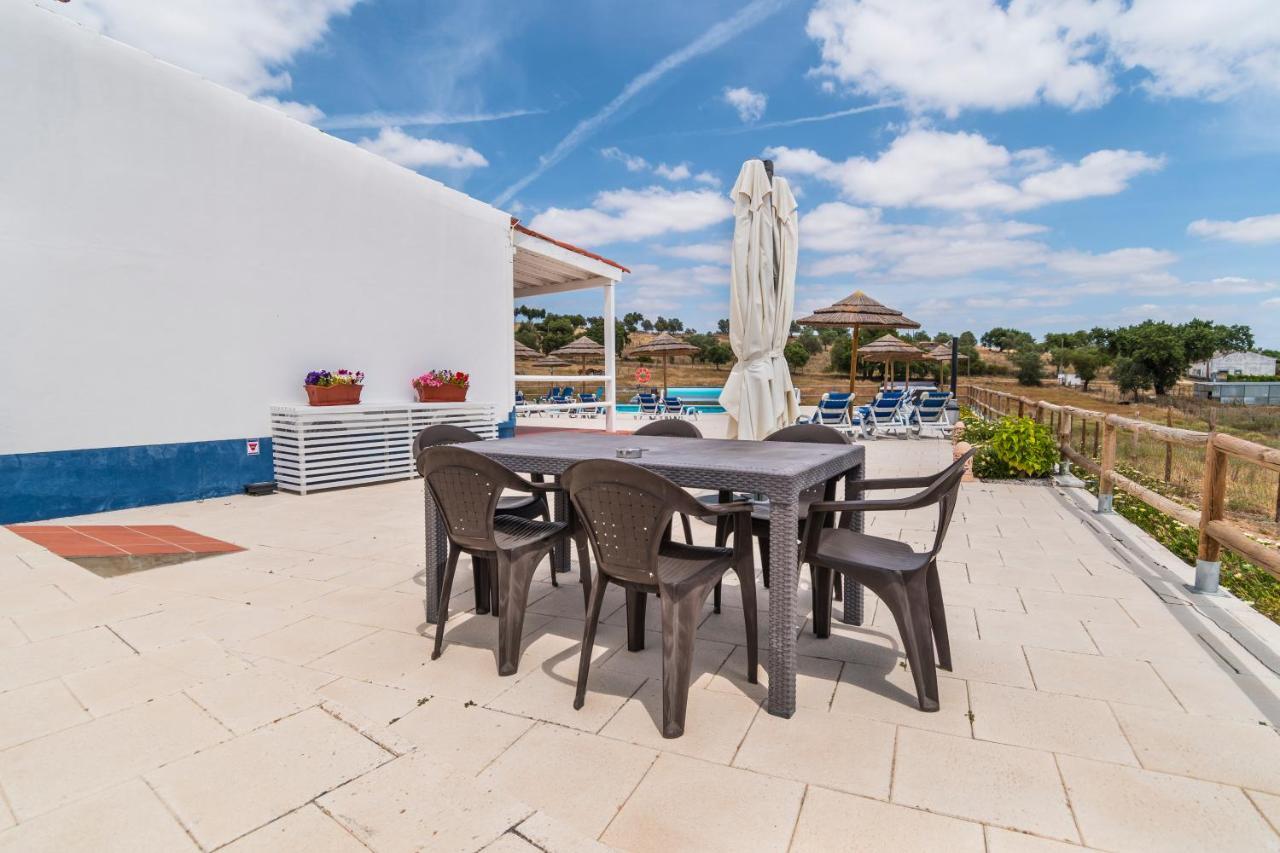 Monte Da Cabeca Gorda Bed & Breakfast Alcáçovas Dış mekan fotoğraf